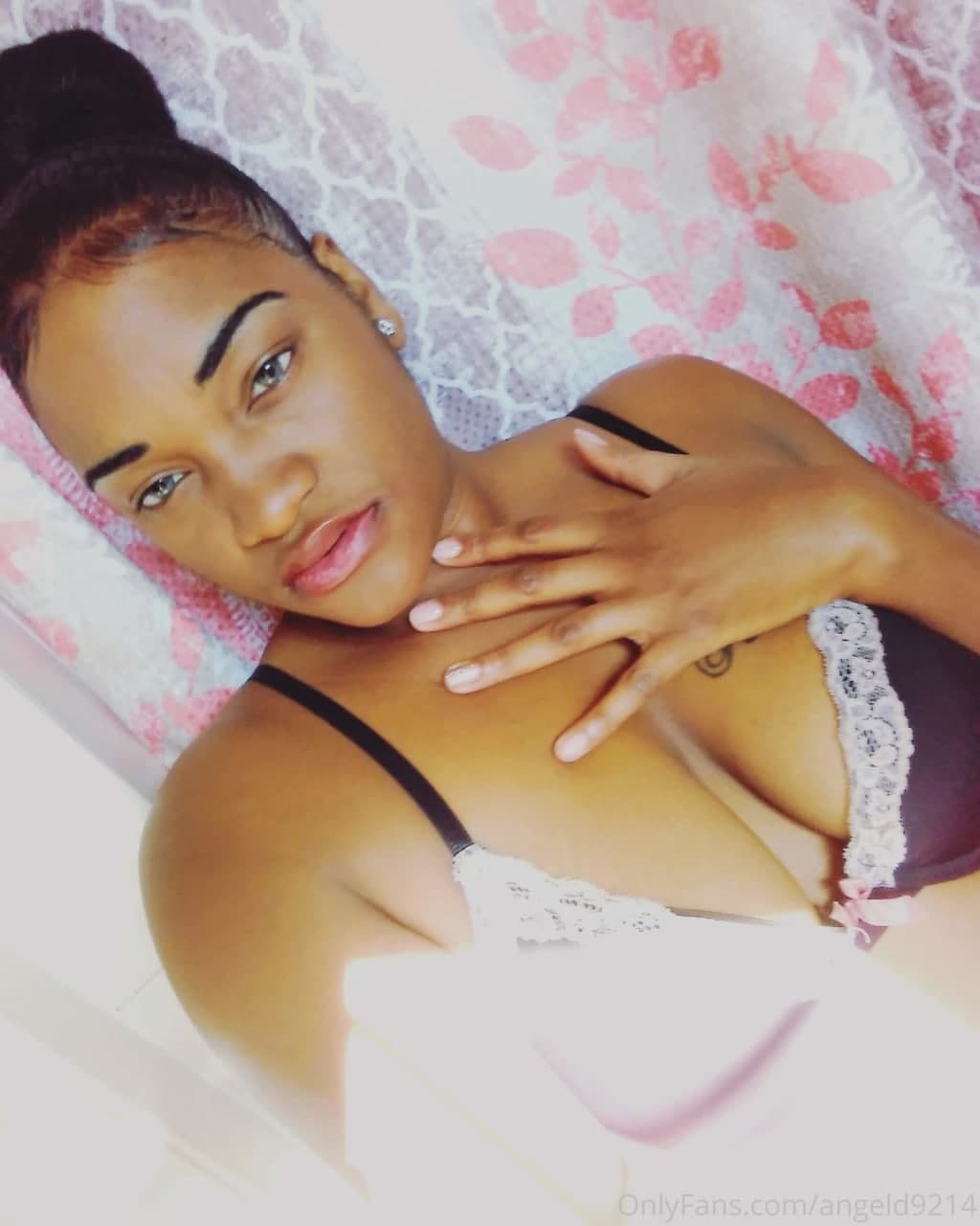 Angel Dese OnlyFans