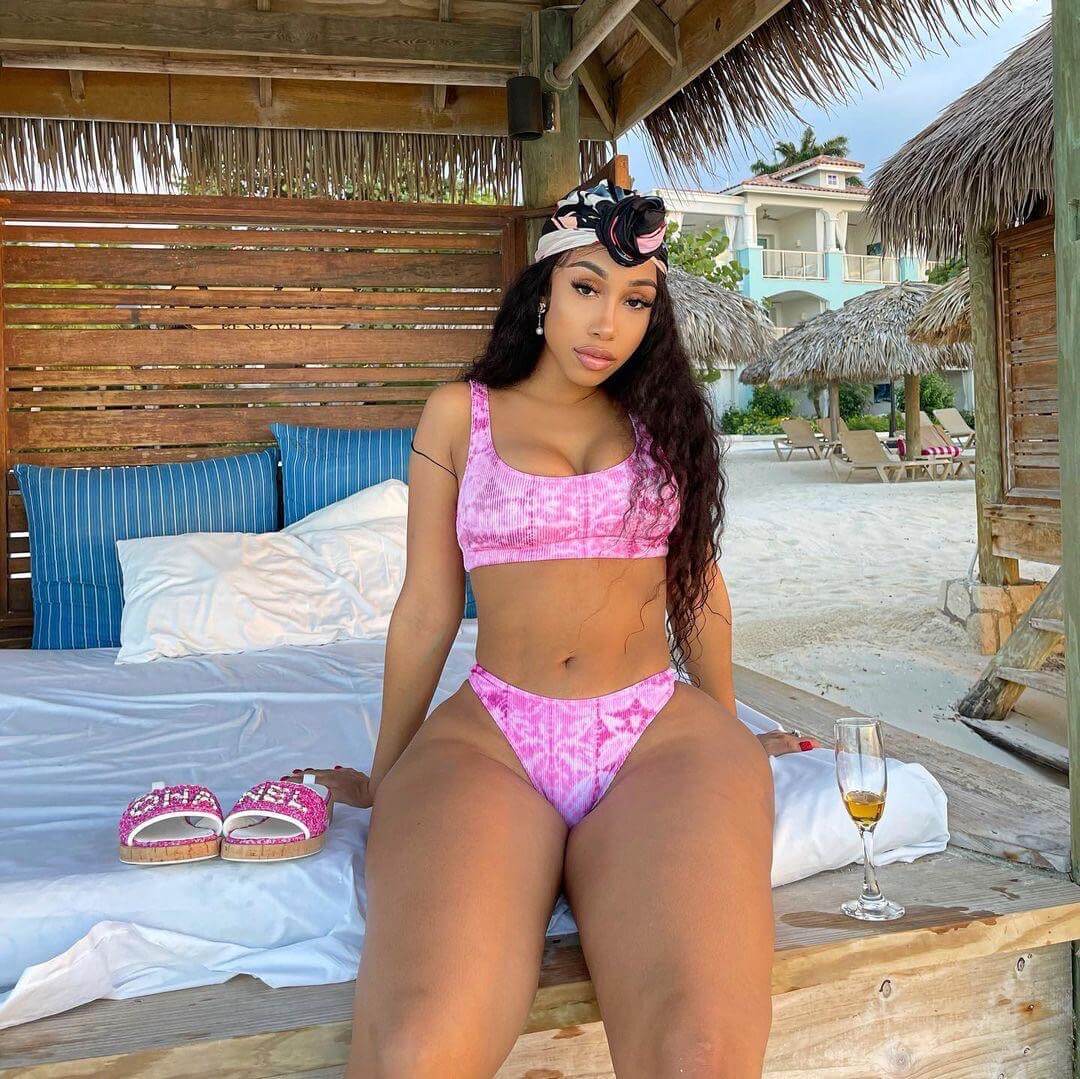 Kris Summers OnlyFans